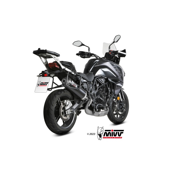 Mivv Slip-On Oval Black con tapa carbono Benelli TRK 702 / X 2023-24